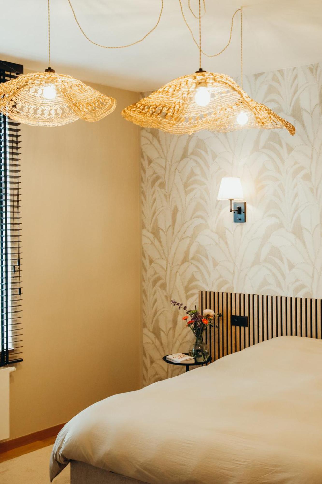 Bed and Breakfast Madame Crepin Rochefort Exterior foto