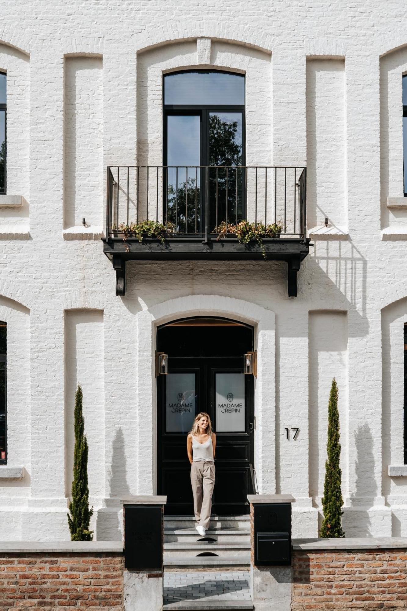 Bed and Breakfast Madame Crepin Rochefort Exterior foto